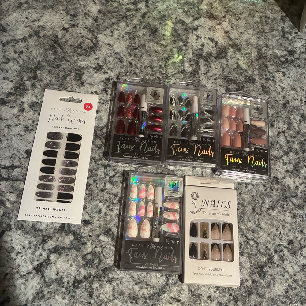 False nails